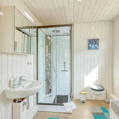 2 Bedroom In Zerpenschleuse